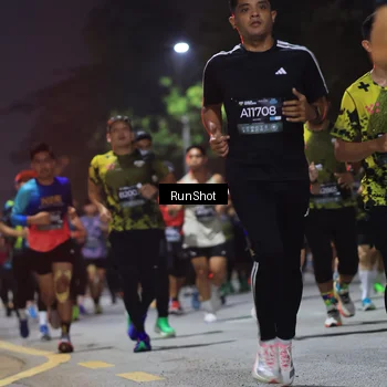 Runner Photo 6953212
