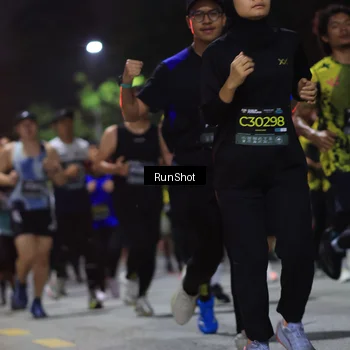 Runner Photo 6953323