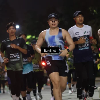Runner Photo 6953336