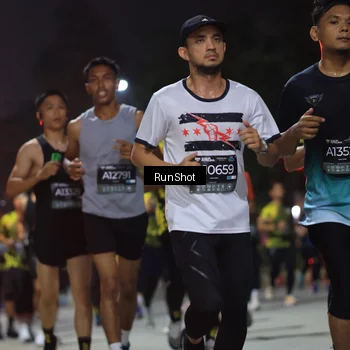 Runner Photo 6953343