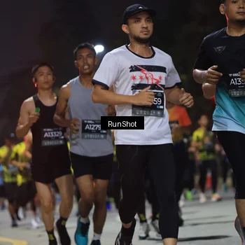 Runner Photo 6953344