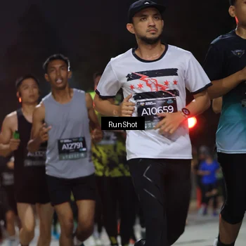 Runner Photo 6953349