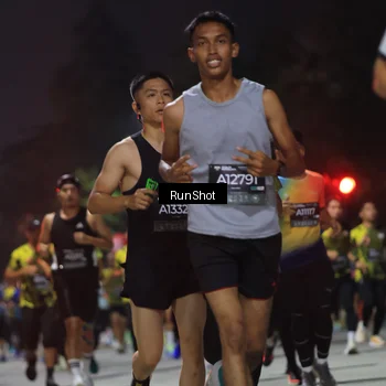Runner Photo 6953352