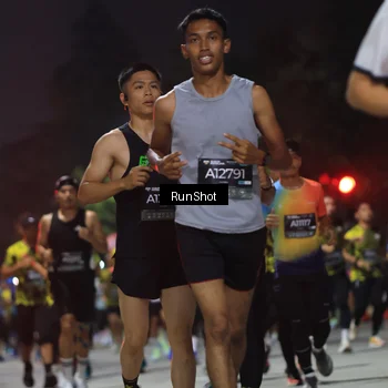 Runner Photo 6953353