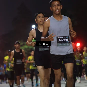 Runner Photo 6953355