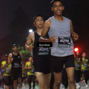 Runner Photo 6953359