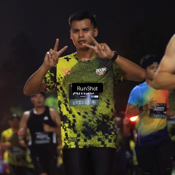 Runner Photo 6953365