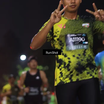 Runner Photo 6953375