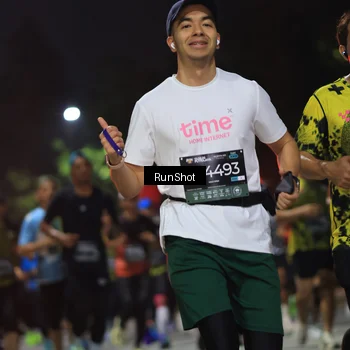 Runner Photo 6953400