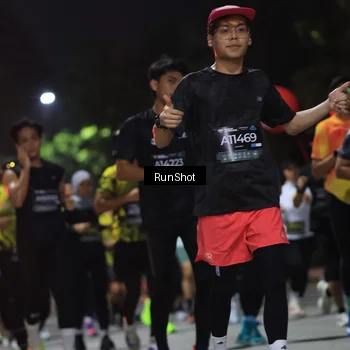 Runner Photo 6953439