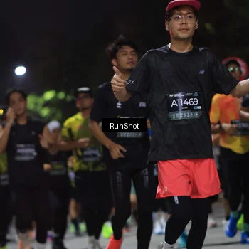 Runner Photo 6953446