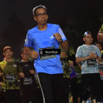 Runner Photo 6953464