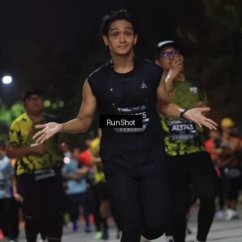 Runner Photo 6953466