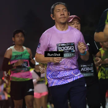 Runner Photo 6953476