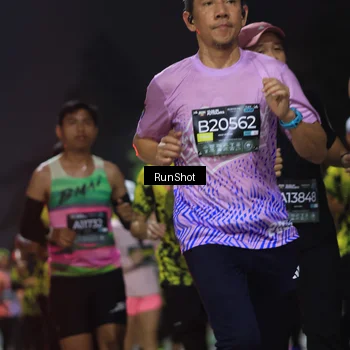 Runner Photo 6953478
