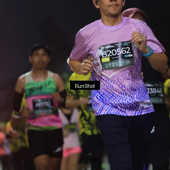 Runner Photo 6953479