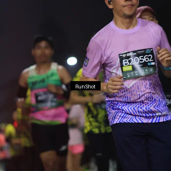 Runner Photo 6953481