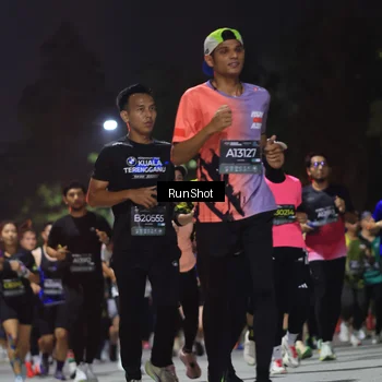 Runner Photo 6953491