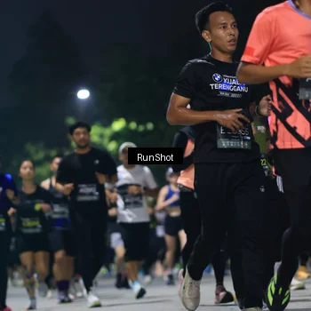 Runner Photo 6953494