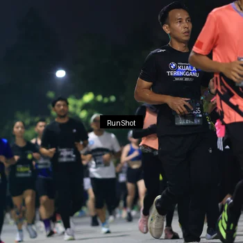 Runner Photo 6953495