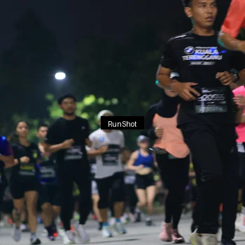 Runner Photo 6953497