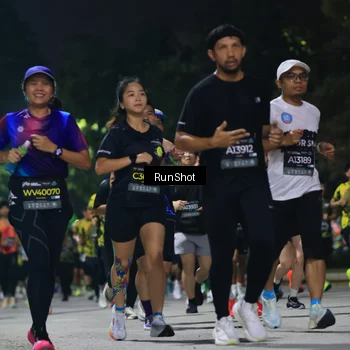 Runner Photo 6953499