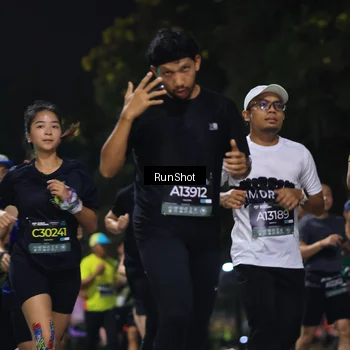 Runner Photo 6953534