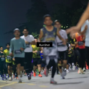 Runner Photo 6953542