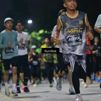 Runner Photo 6953544