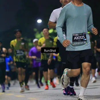 Runner Photo 6953553
