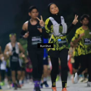 Runner Photo 6953567