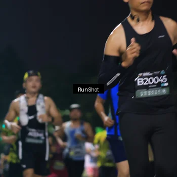 Runner Photo 6953576