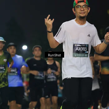 Runner Photo 6953589