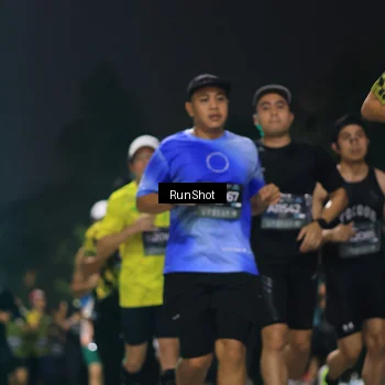 Runner Photo 6953595