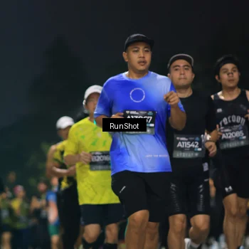 Runner Photo 6953596