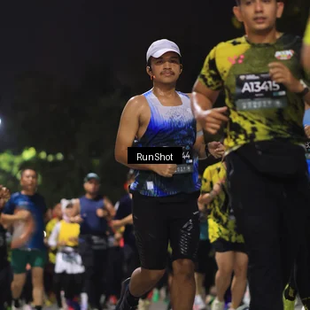 Runner Photo 6953613