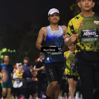 Runner Photo 6953615