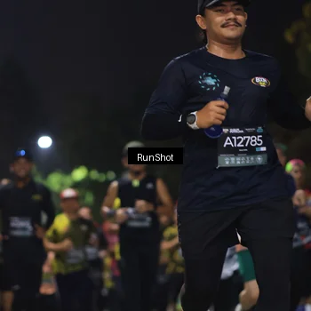 Runner Photo 6953629