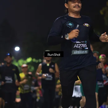 Runner Photo 6953630
