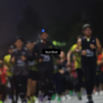 Runner Photo 6953636
