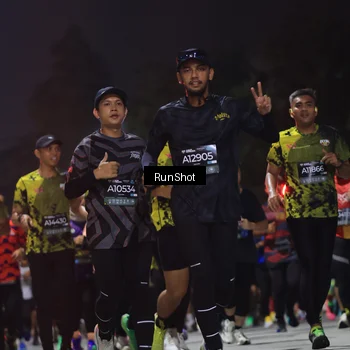 Runner Photo 6953642