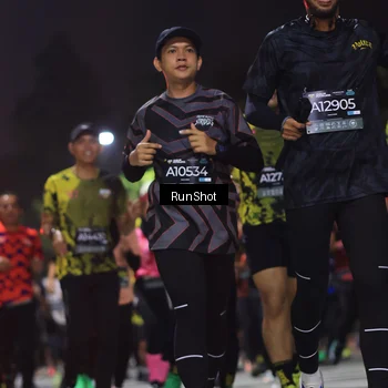 Runner Photo 6953655