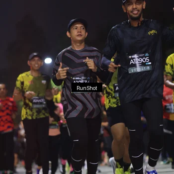 Runner Photo 6953660