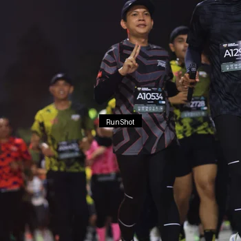Runner Photo 6953663