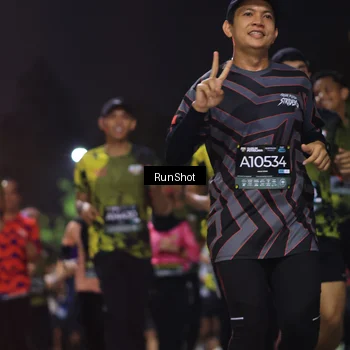 Runner Photo 6953666