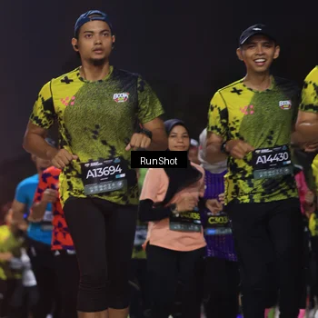 Runner Photo 6953672