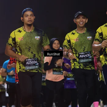 Runner Photo 6953674