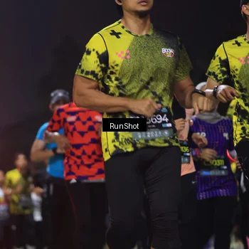 Runner Photo 6953675