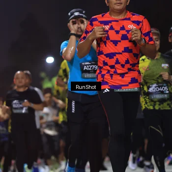 Runner Photo 6953691