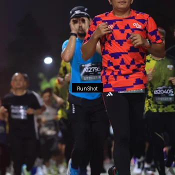 Runner Photo 6953692